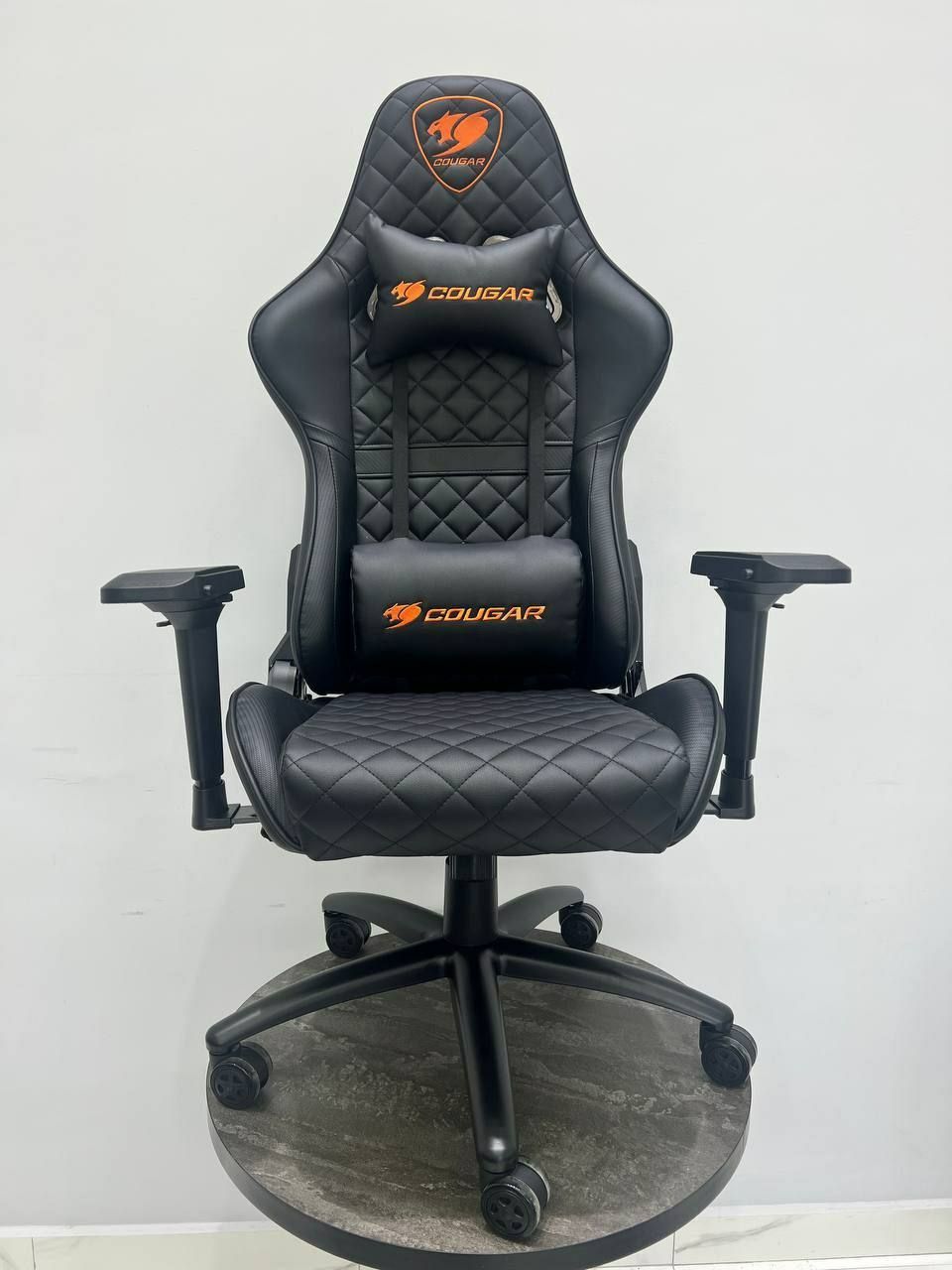 Геймерское кресло Cougar black 4 D. Игровые кресла со склада