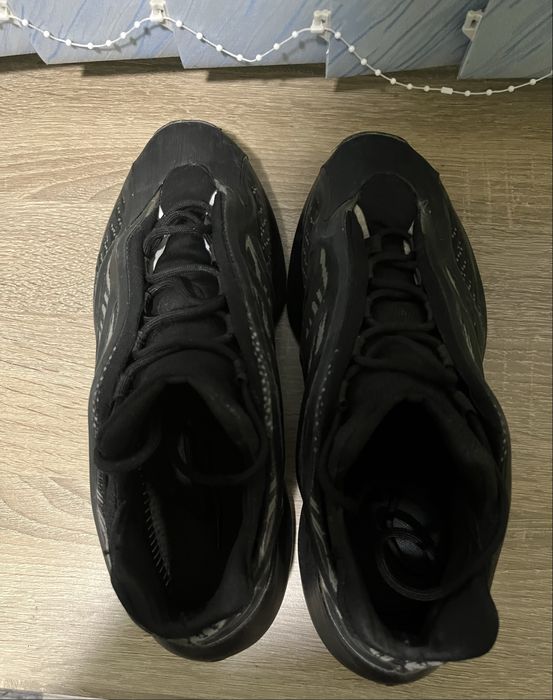 Yeezy 700 V3 Black Dark Glow