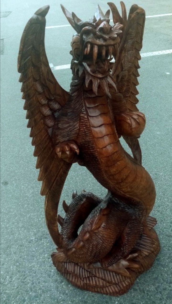 Sculptura, dragon de dimensiuni impresionante piesa unicat din lemn ma