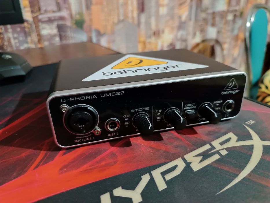 звуковая карта BEHRINGER U-Phoria UMC22