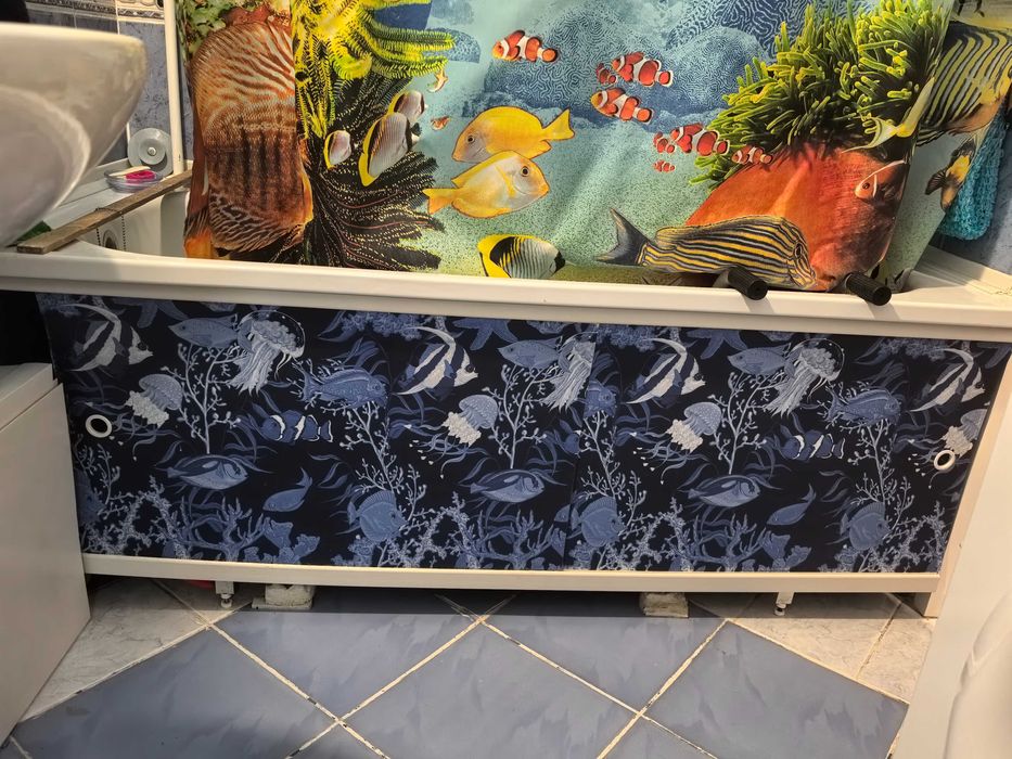 Экран под ванну синий