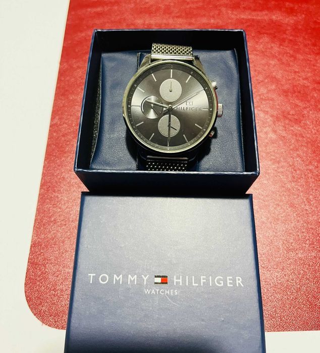 Ceas barbatesc Tommy Hilfiger 1791484 Chase, 44mm, 5ATM, Argintiu