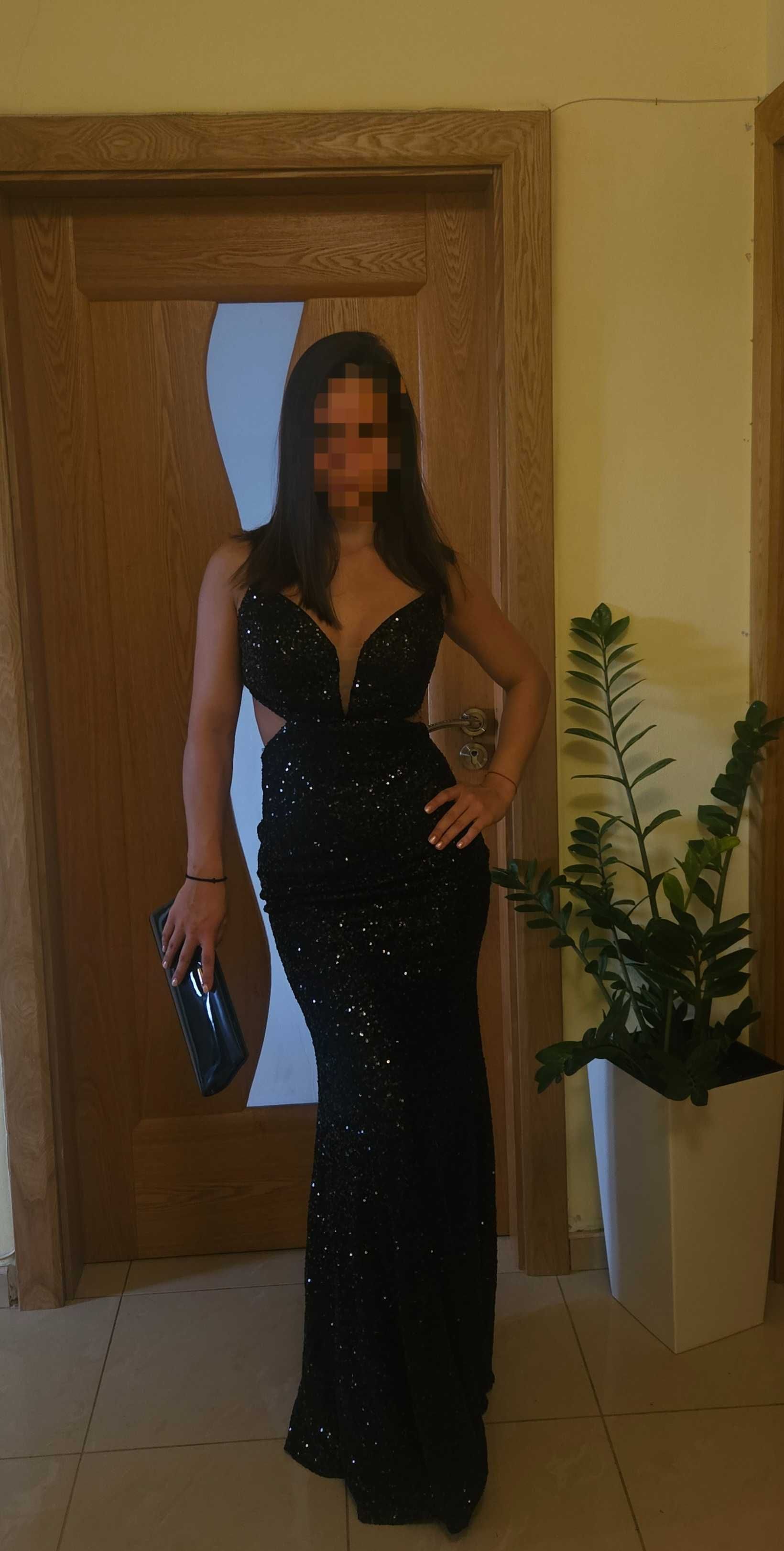 Чисто нова официална черна рокля