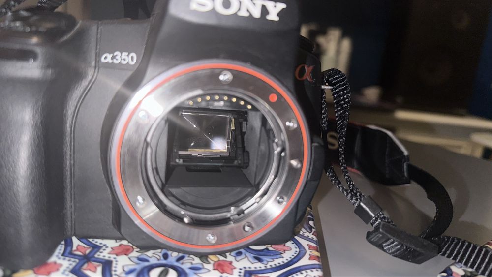 DSLR Sony a350 + обектив 18-70/3.5