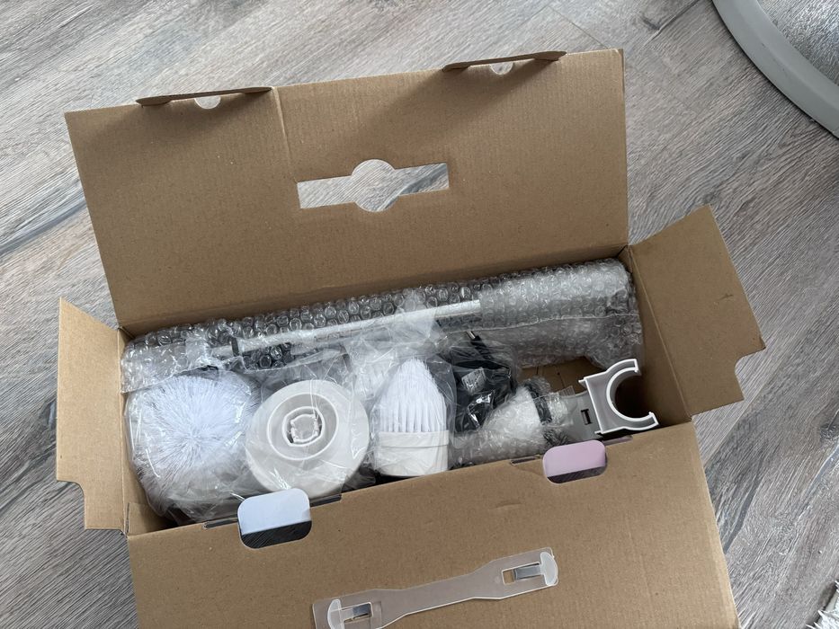 Perie electrica de curatare noua