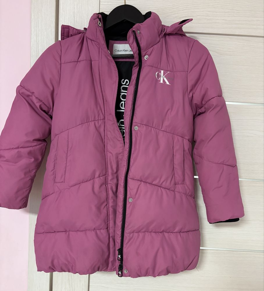 ЗИМНО ЯКЕ Calvin Klein