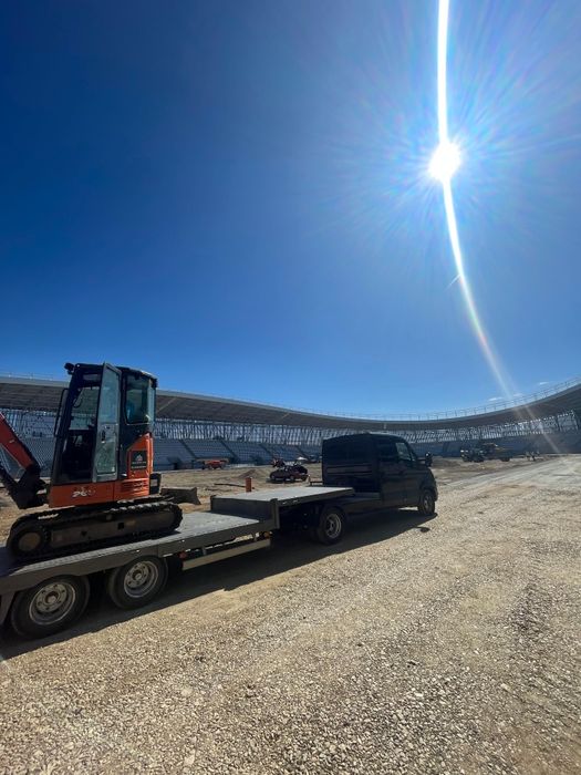 Tractări miniexcavator bobcat stivuitor cilindru compactor buldoexcava