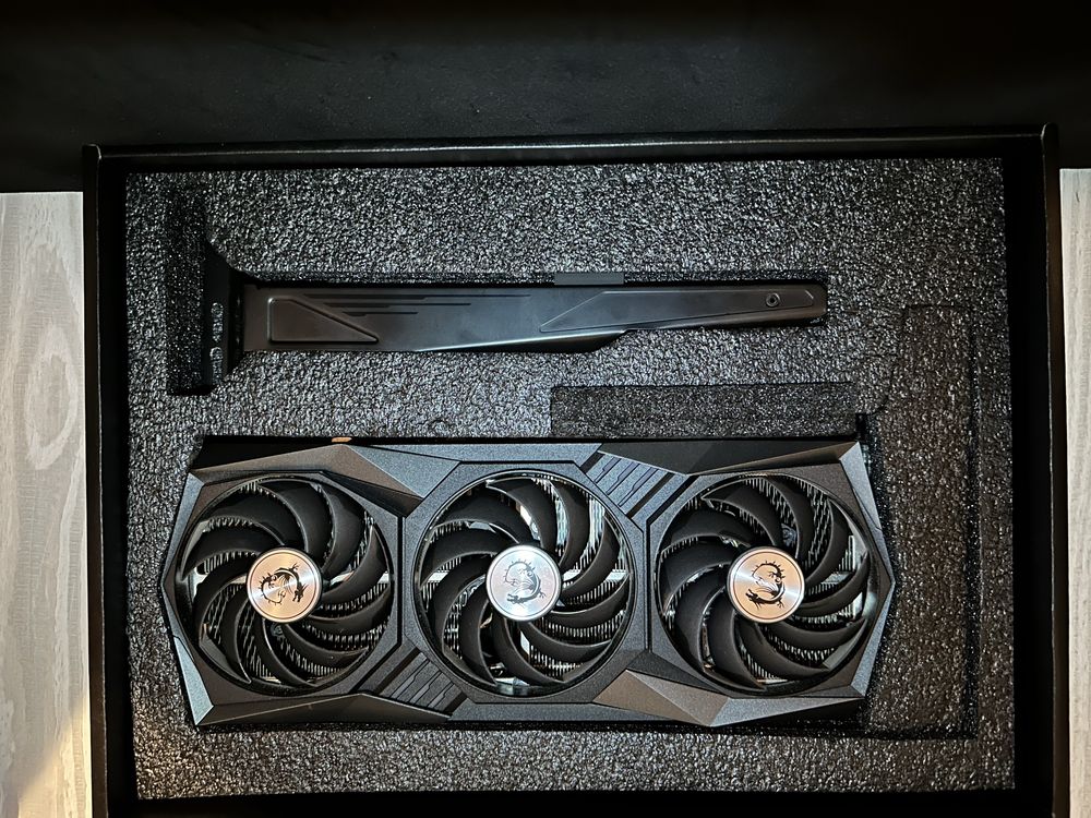 Placa video MSI nVidia GeForce RTX 3070 Ti GAMING X TRIO 8GB