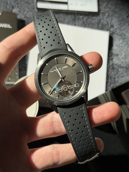 *Чисто нов* Автоматичен часовник Raymond Weil Freelancer 42mm