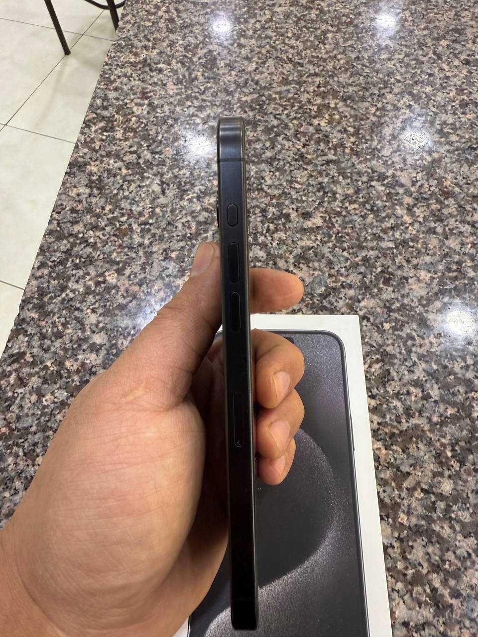 iPhone 15 Pro Max