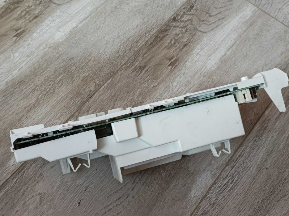 Пералня  Ariston ARMXXD 129 ЗА ЧАСТИ