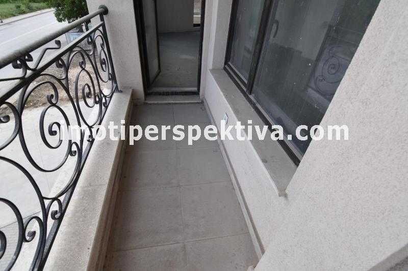 Продава се Тристаен апартамент в Пловдив, Христо Смирненски - 130 кв.м за 1193 €/кв.м - Снимка #10
