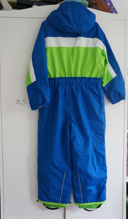 Страхотен зимен ски гащеризон/ космонавт Campri, като нов!!!