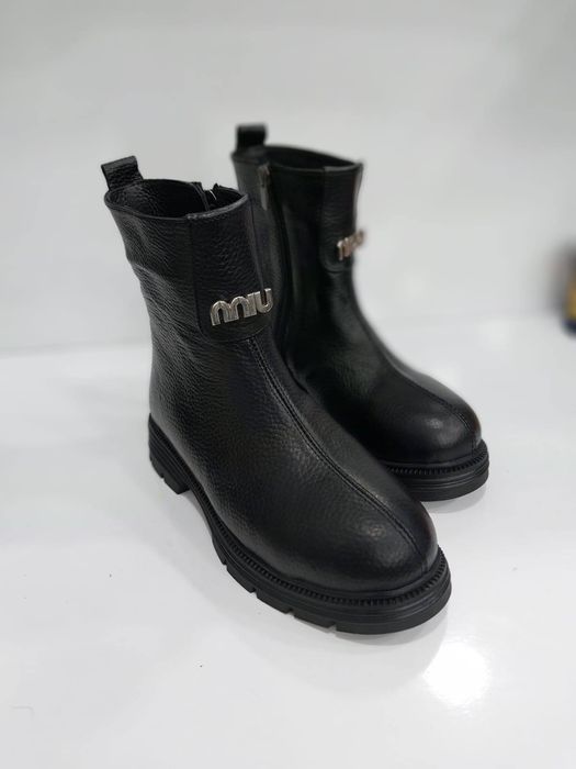 Продам коженные женские сапоги турецкого производства новые модные