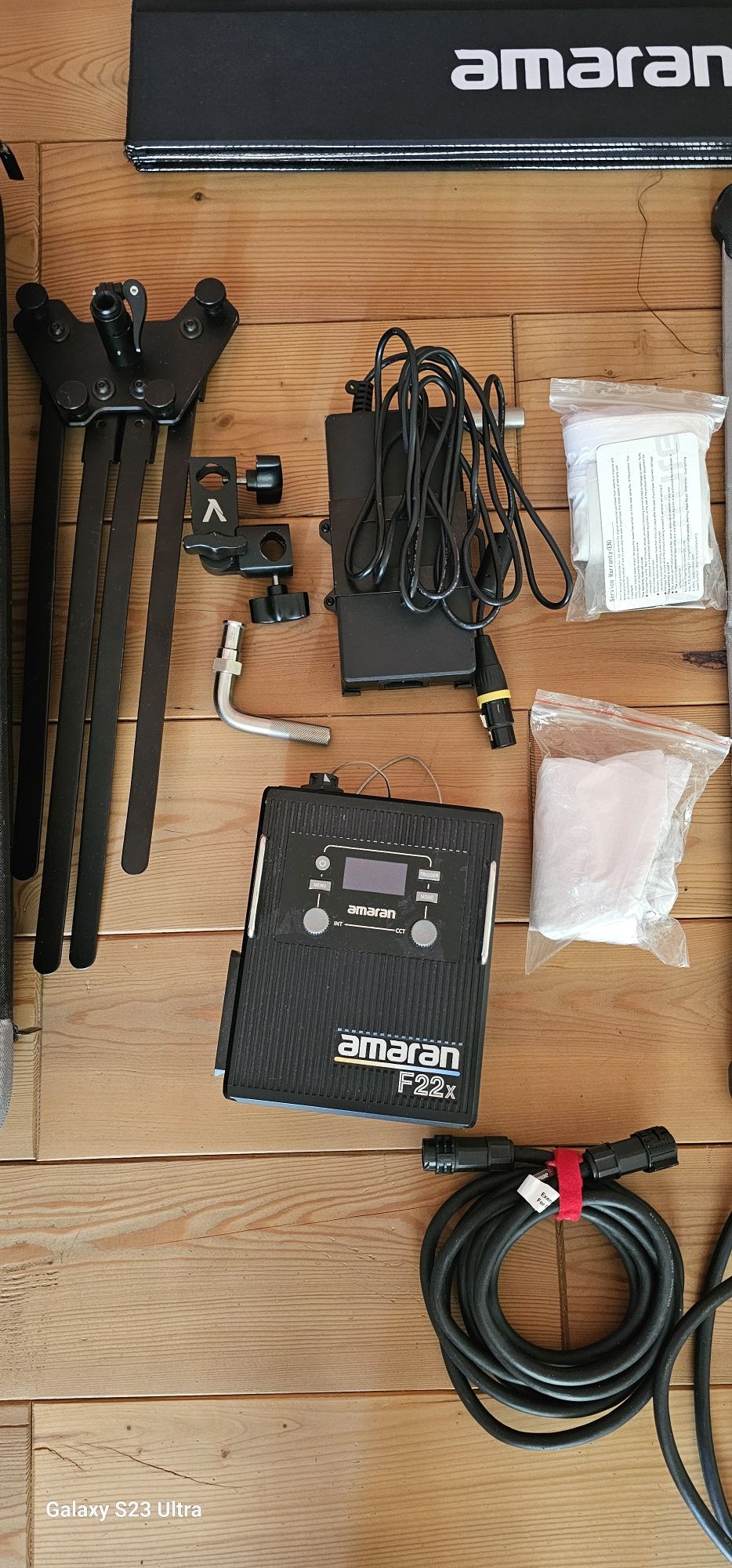 Aputure amaran 22x