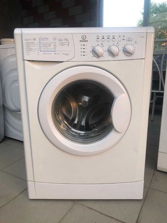продается стиральная машина indesit с гарантией