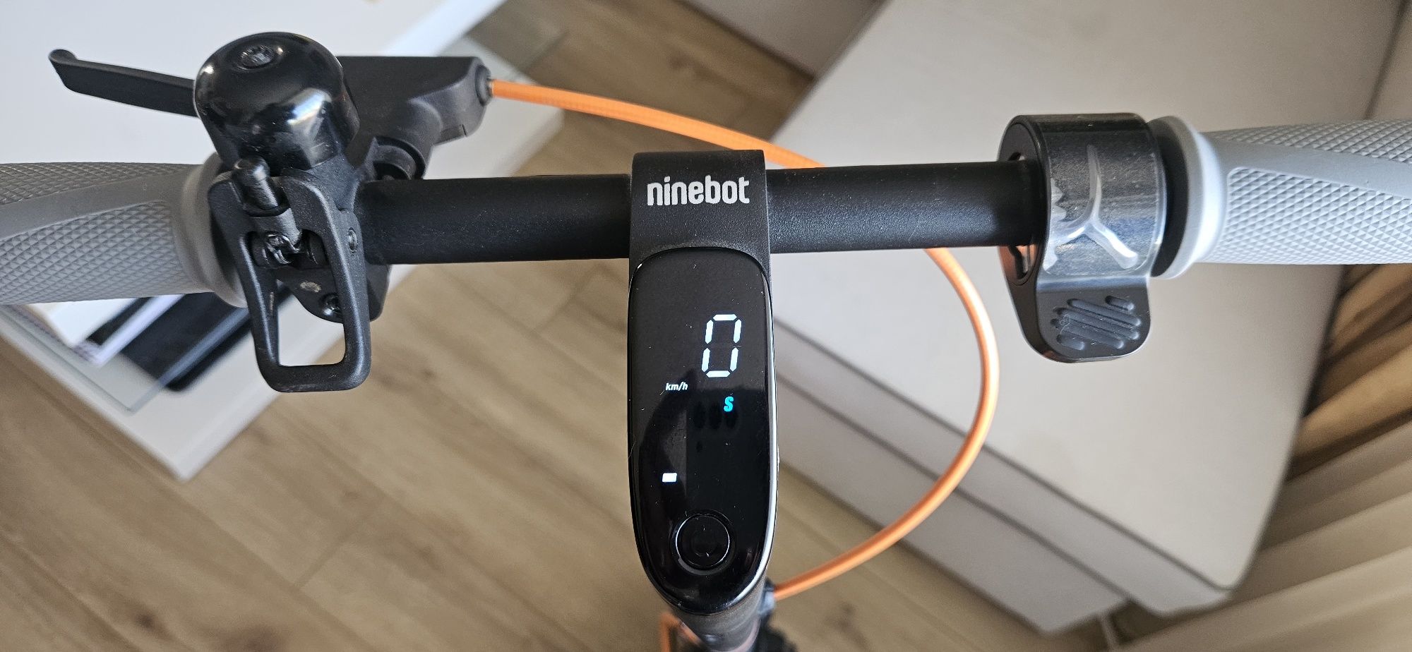 Скутер тротинетка Segway Ninebot F40e