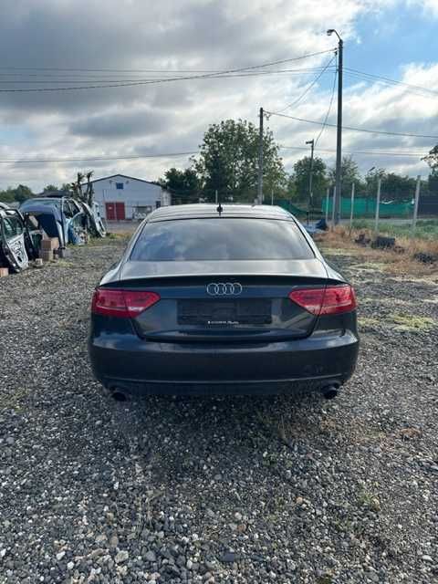 Dezmembrez Audi A5 an 2010, 2.0tfsi tip CDN, manual 6 trepte