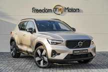 Volvo XC 40 Facelift,R-Design,2 Culori,Garantie Volvo12 luni