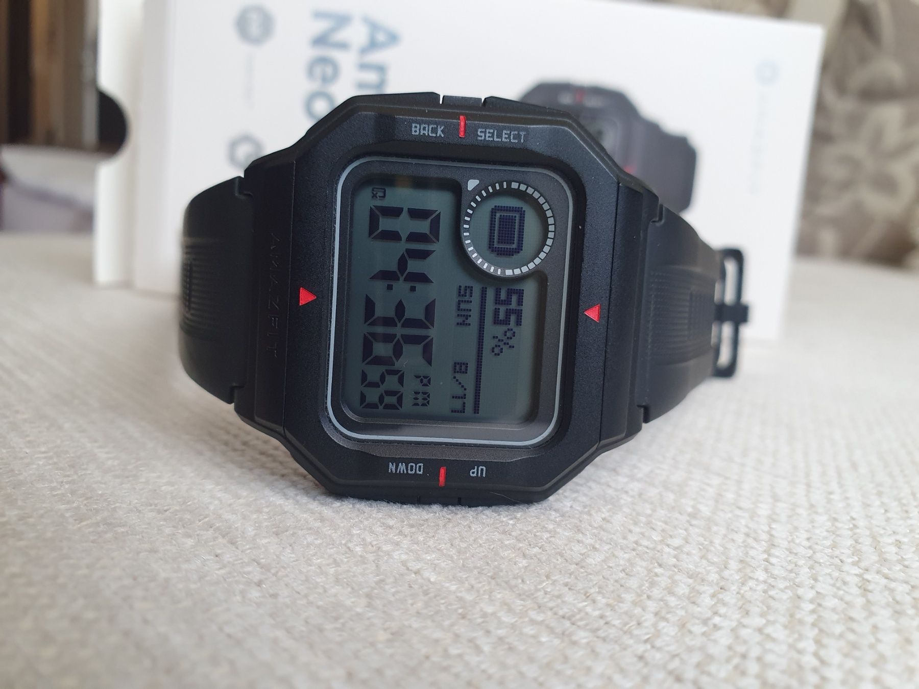 Смарт часовник AMAZFIT NEO
