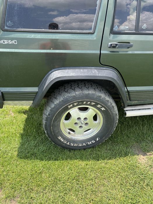 Cherokee XJ 2.5 Diesel