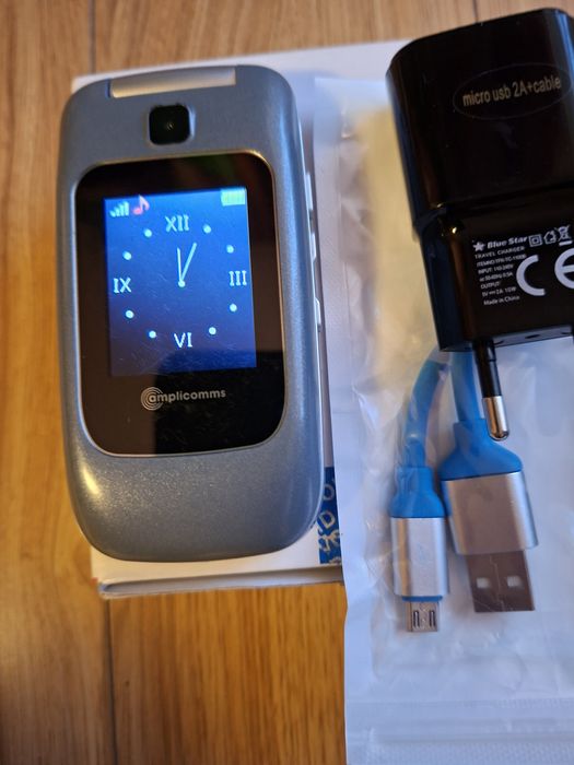 Telefon clapeta seniori perfect functional.