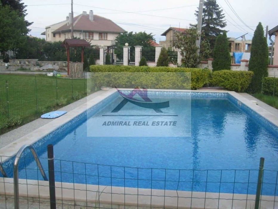 Дава се под наем Тристаен апартамент в Варна, м-т Траката - 135 кв.м за 600 € - Снимка #4