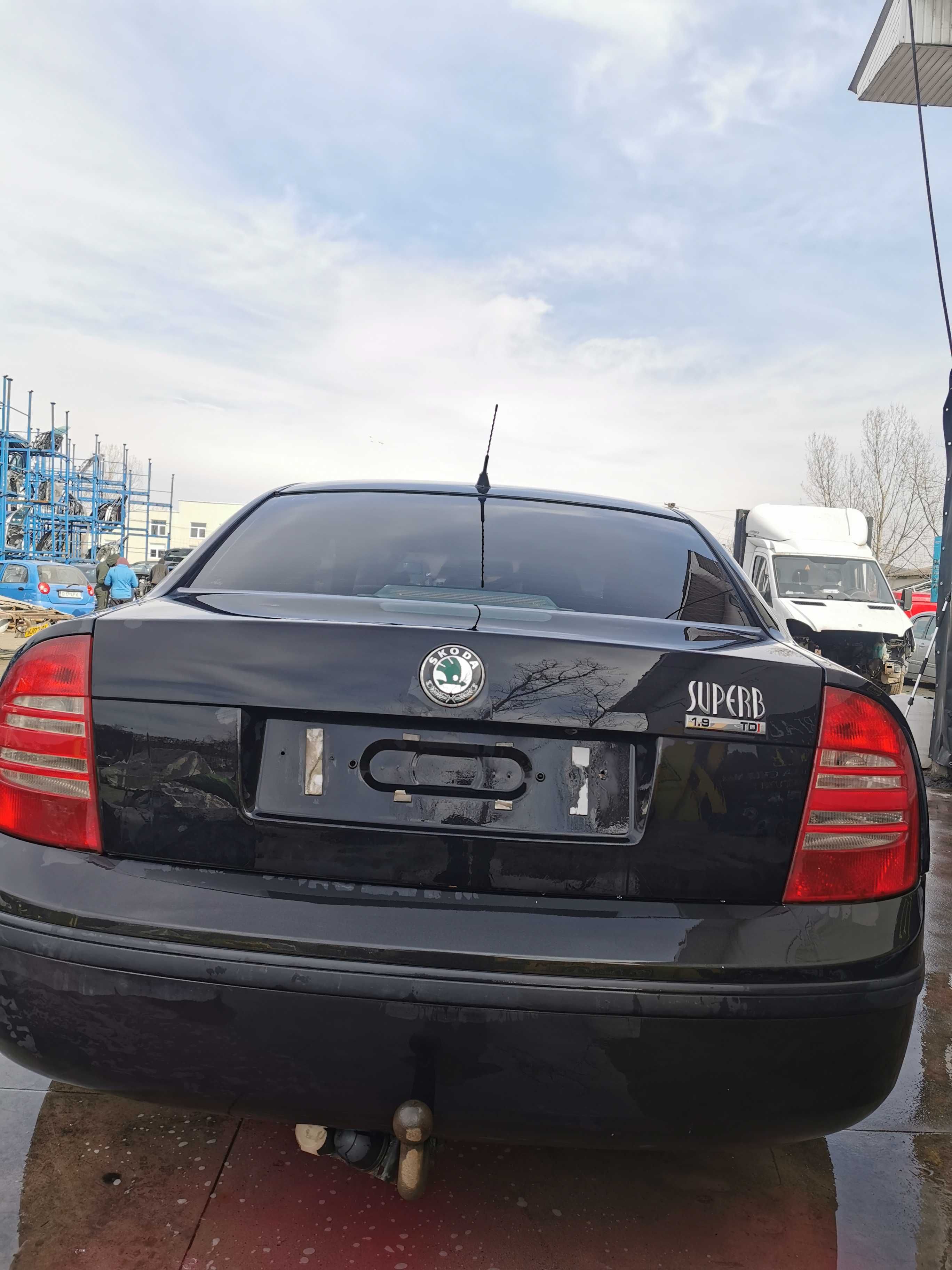 dezmembrez skoda superb B5 2004 1.9 AVB 74KW 1.9 BLS 105 CP 1.9 BPZ