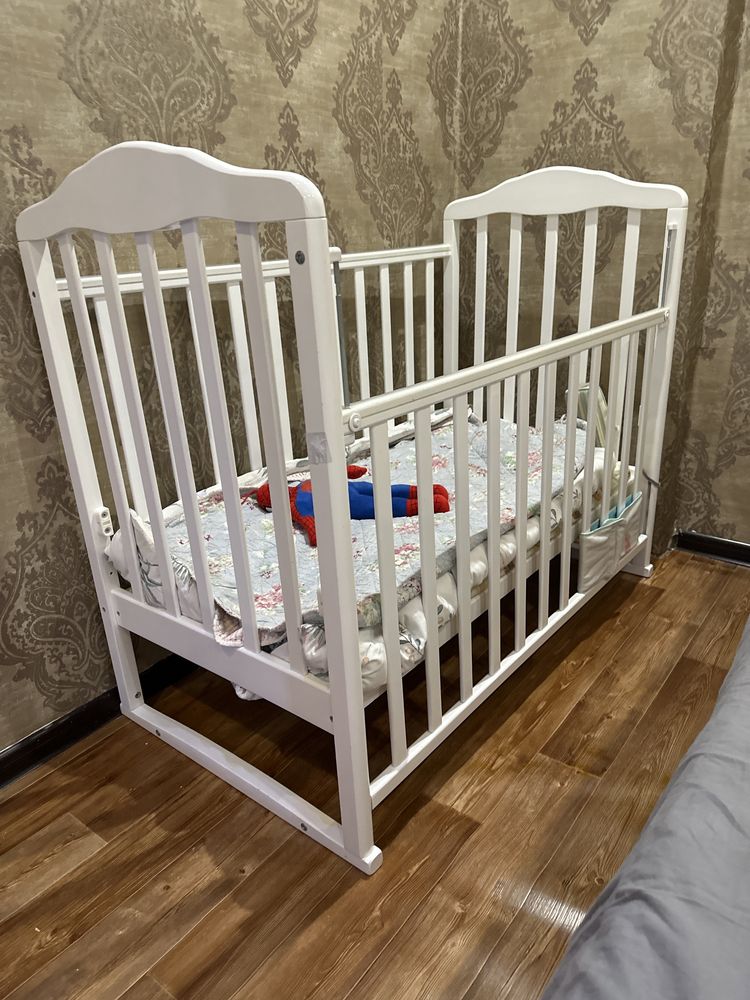 Продам кровать
