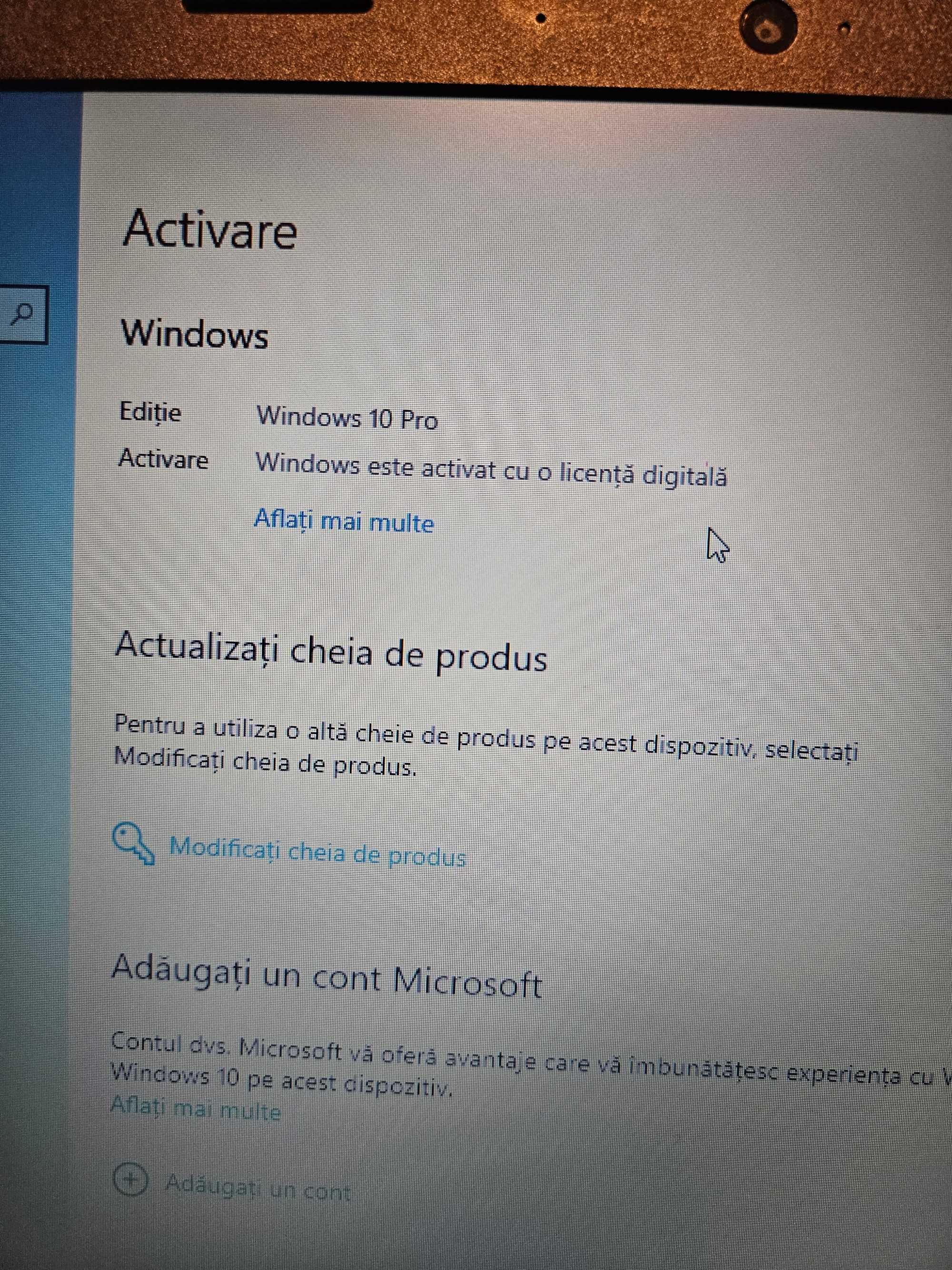 Laptop Lenovo AMD A6-6310 8GB memorie 240 gb ssd