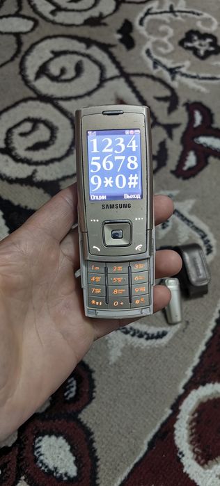 Samsung E900 sotiladi