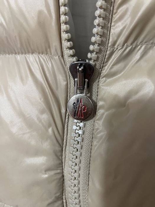 Geaca Moncler originala