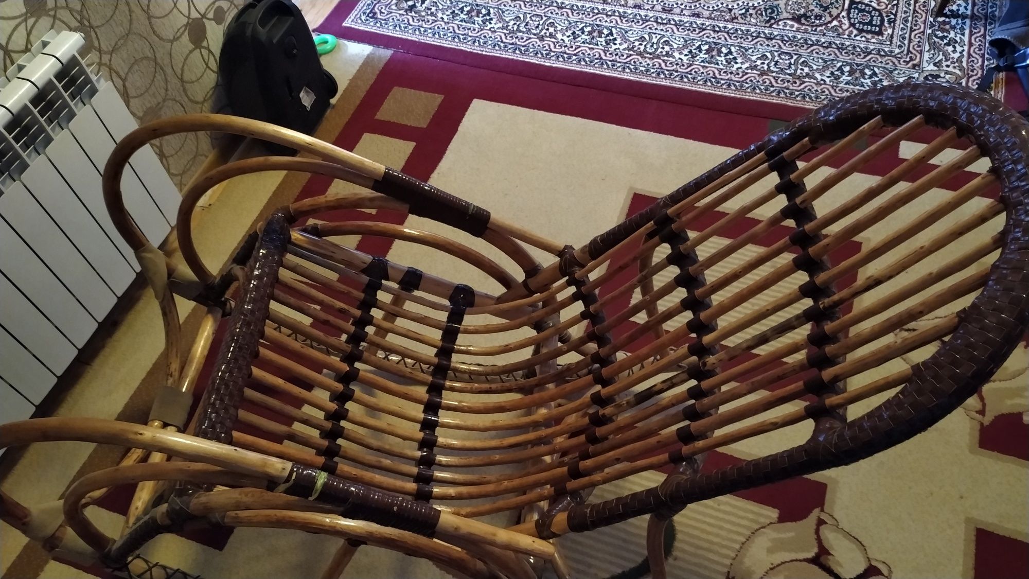 Кресло качалки из ивы