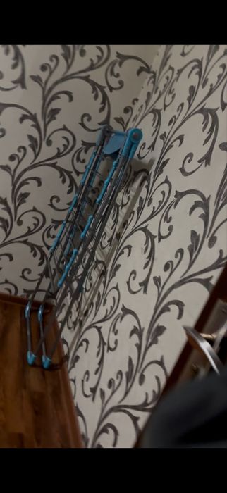 Продам Квартиру 4 х Комнату