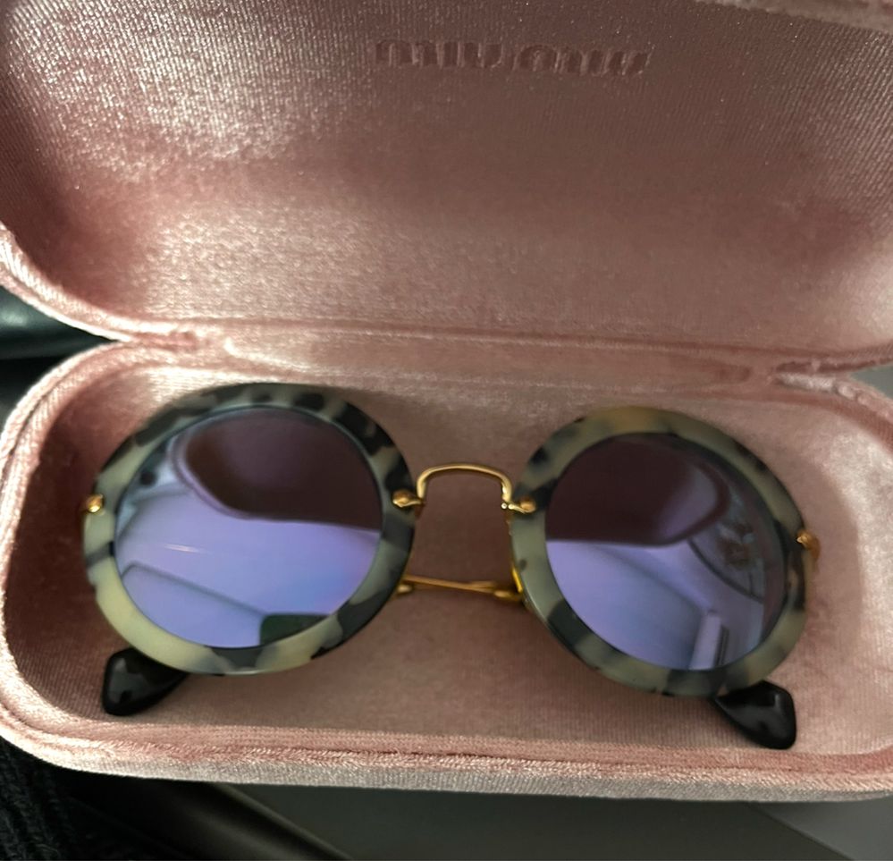 Miu Miu слънчеви очила