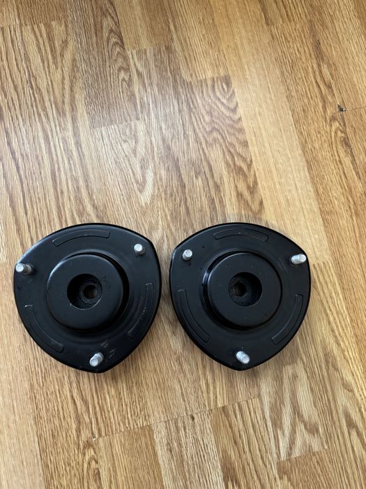 Тампони на макверсон Сузуки Кизаши