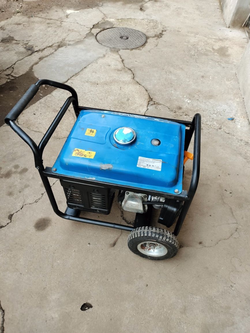 Generator 2,8 kw Germania
