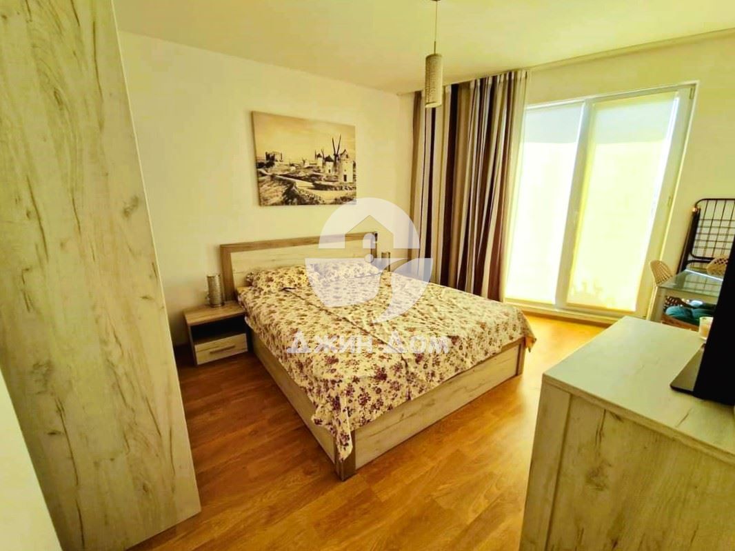 Продава се Тристаен апартамент в к.к. Слънчев бряг - 79 кв.м за 1330 €/кв.м - Снимка #3