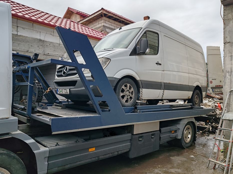 Tractări și transport dube, autoutilitare, van-uri, microbuze, pick-up