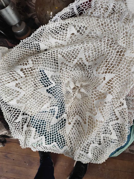 Ръчно плетени покривки и карета