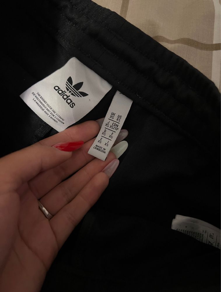 Pantaloni Adidas