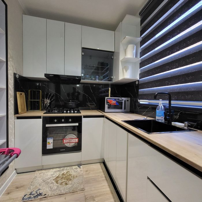 Срочно продаётся квартира Мирзо Улугбекиским районе максим горький