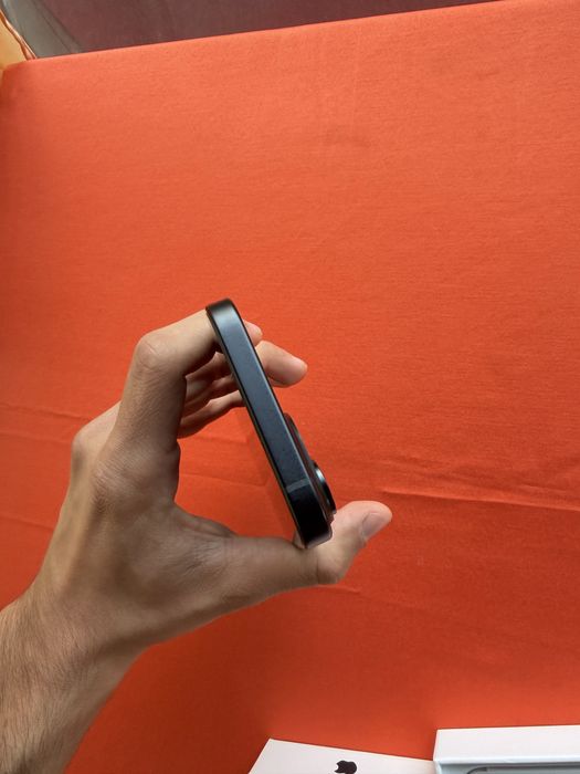 iPhone 15 128GB – Отлично състояние, 83% Battery Health