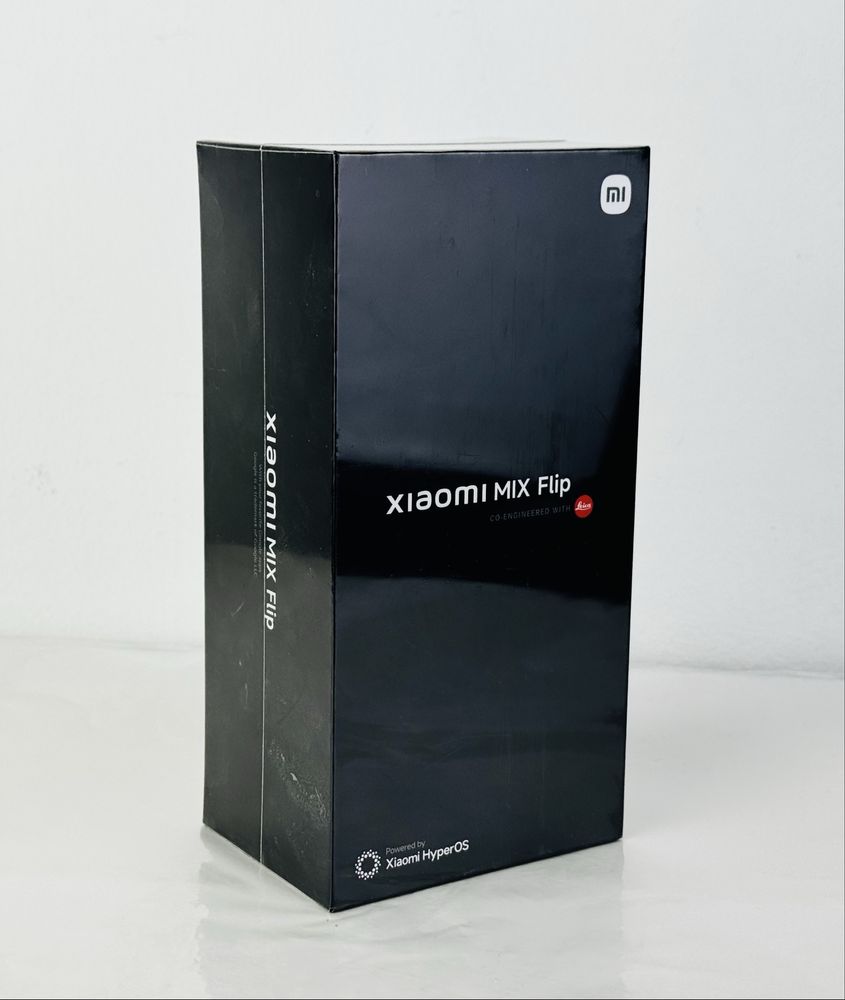 НОВ! Xiaomi Mix Flip 5G 12RAM 512GB Black Гаранция!