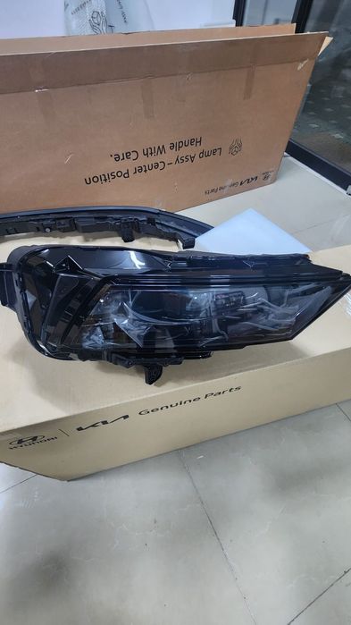 Фара правая SONATA