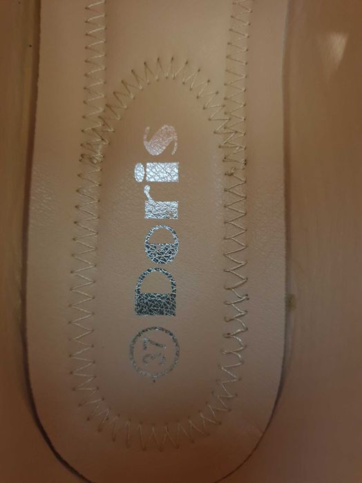 Нови обувки - номер 37