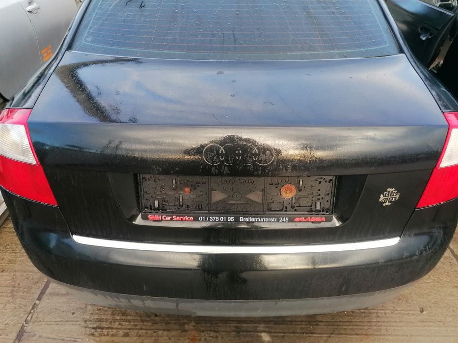 Haion portbagaj Audi a4 b6 limuzină culoare neagra