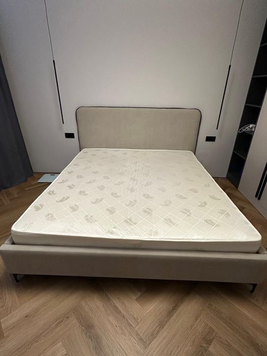 Матрас 180*200 б/у