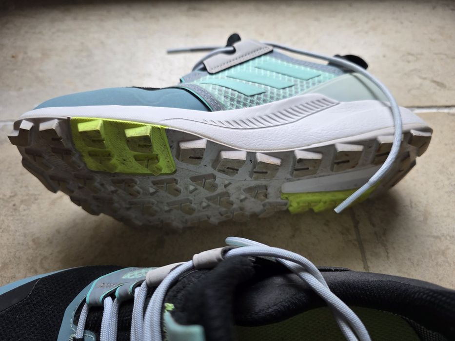 Продавам Adidas Terrex Gore-tex 39