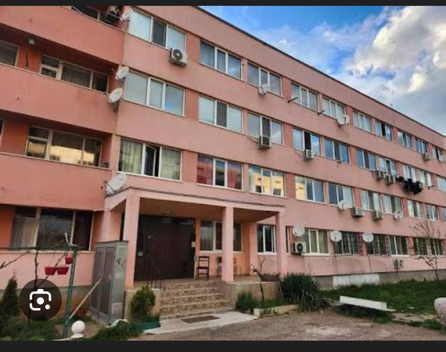 Двустаен апартамент в кв. Ботунец